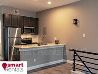 Building Photo - 3641 McRee Ave
