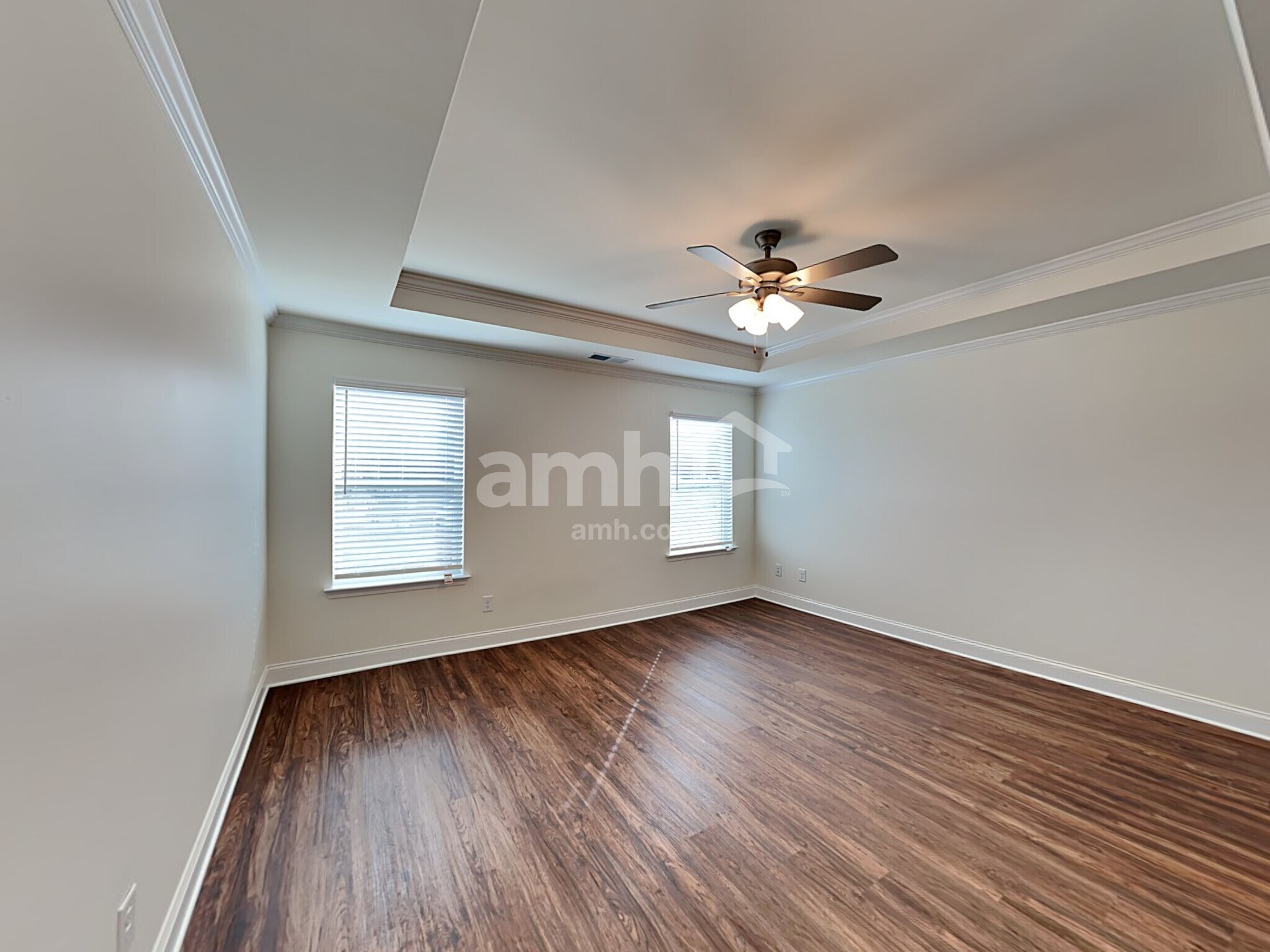 Building Photo - 8110 Brookbend Dr