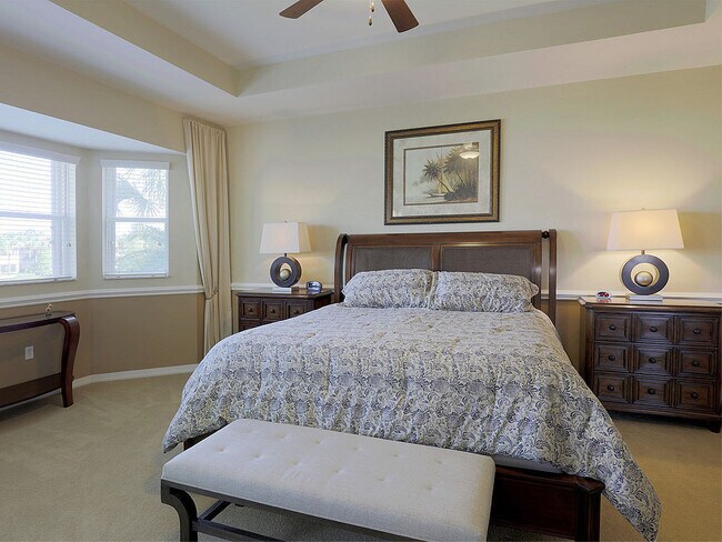 Building Photo - Moody River~  Furnished Coach Home