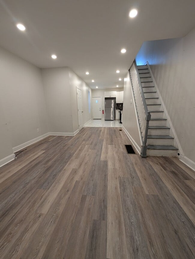 Building Photo - Brand New home!!