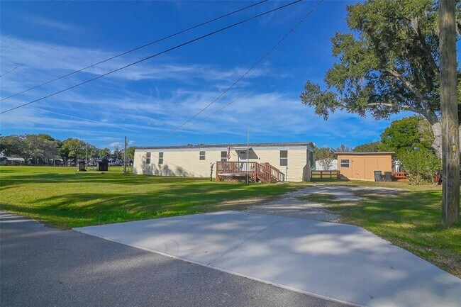 Building Photo - 2510 Orangedale Rd