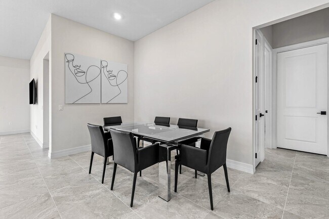 Building Photo - 12325 Frontline Ln