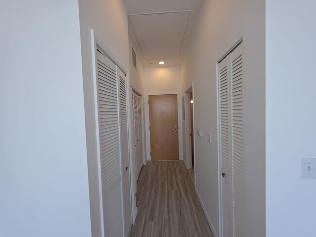 Building Photo - 244 Biscayne Blvd