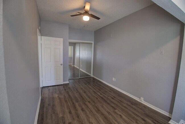 Building Photo - 2606 Rio Grande St