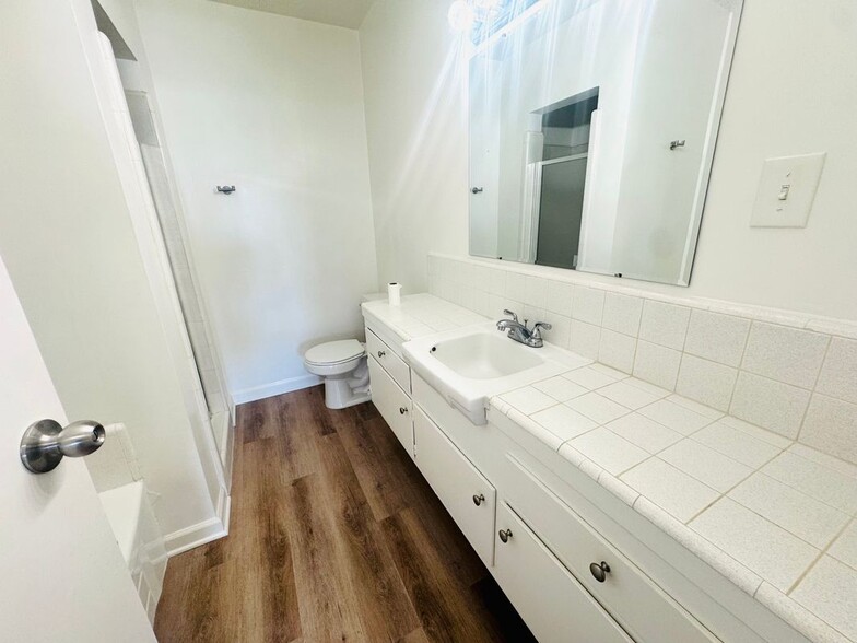 Building Photo - 757 Ocean Ave