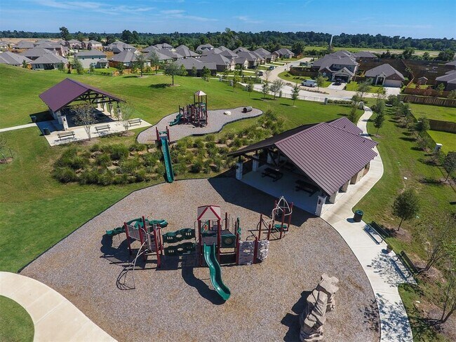 Building Photo - 21018 Sunshine Meadow Dr