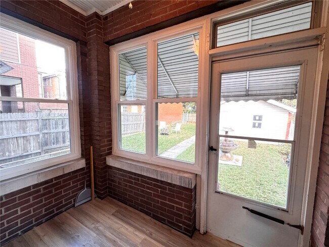 Building Photo - 4250 Michigan Ave