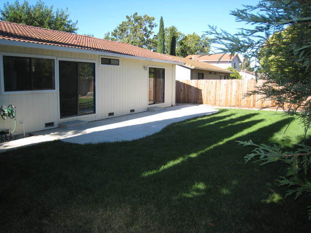 Building Photo - Charming 3-bedroom, 1-bathroom home!