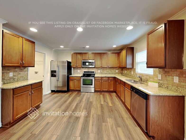 Building Photo - 1119 Sweetgum St