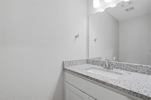 Building Photo - 1022 W Shepherd St