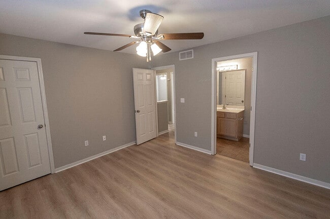 Building Photo - 4013 Snowy Owl Dr