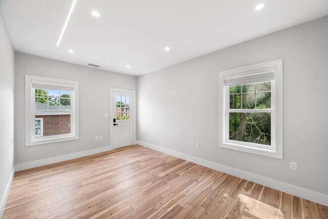 Building Photo - 30 Pitman Rd