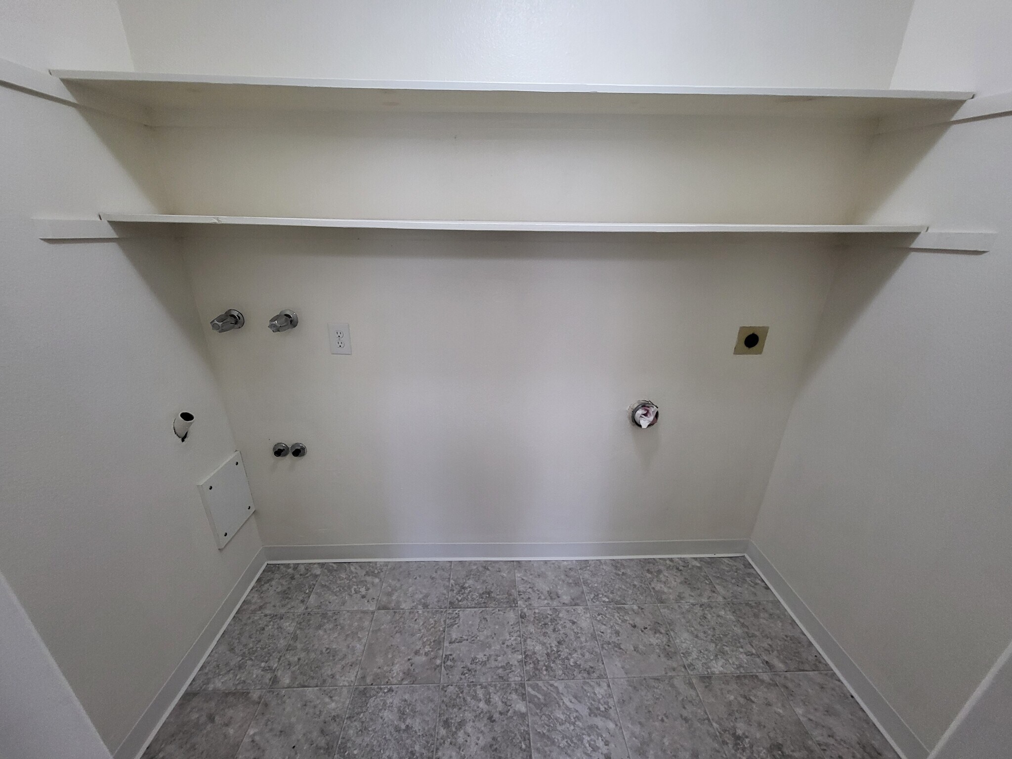 Laundry Room - 9849 Croke Dr