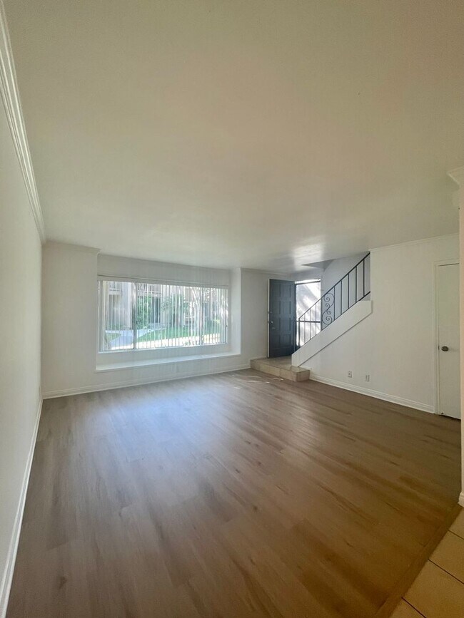 Building Photo - Todd Ranch Condo Welcome to the Todd Ranch Condo, 3-bedroom, 2-bathroom home located in the vibra...