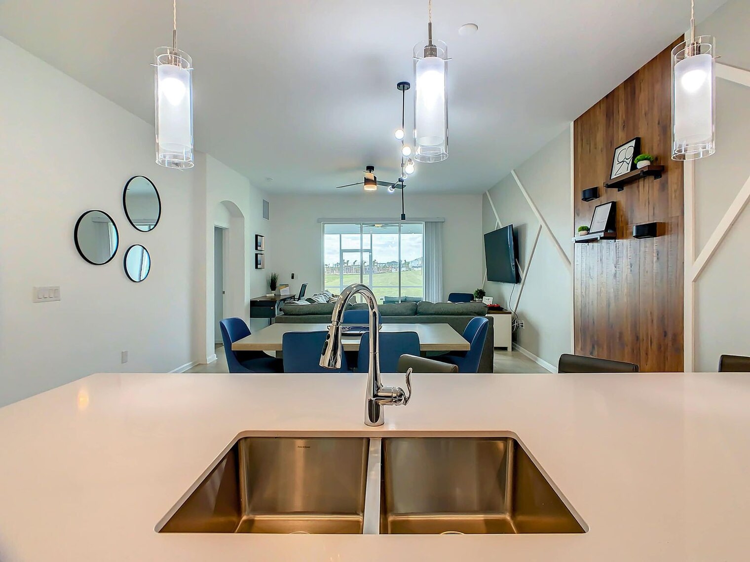 Building Photo - 9338 Sommerset Hills Dr