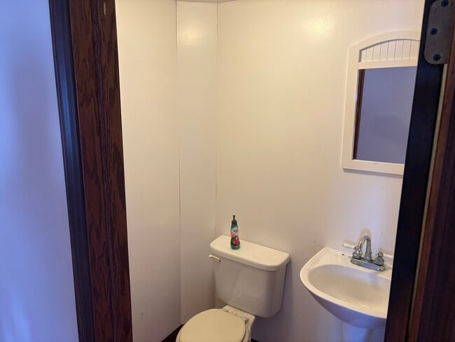 Building Photo - 14206 Grabill Rd