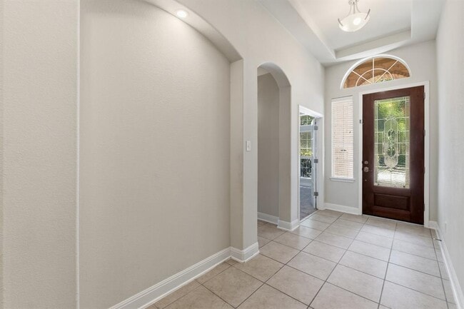 Building Photo - 1301 David Cove