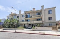 Building Photo - 16940 Chatsworth St