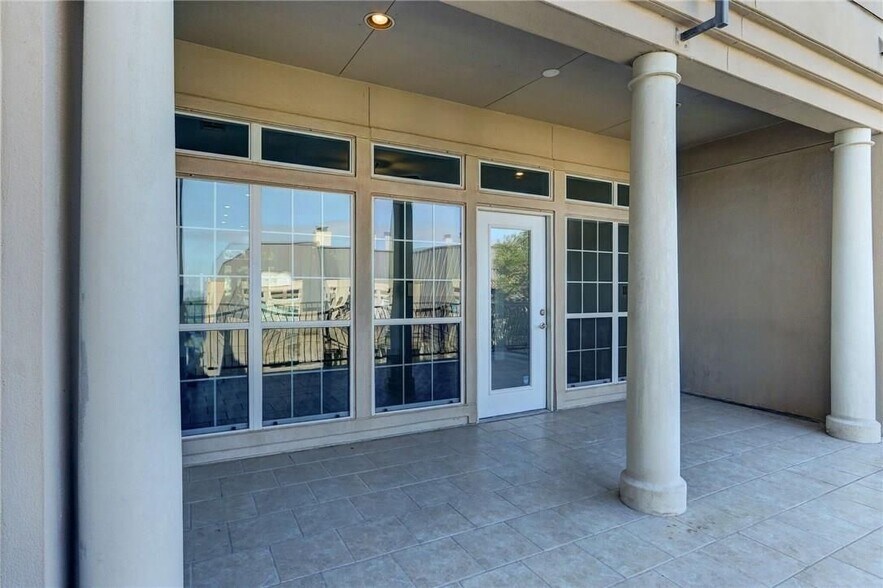 Building Photo - 2918 Ranch Rd 620 N
