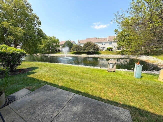 Building Photo - 3257 Cool Springs Ct