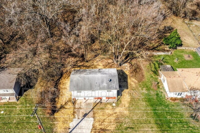 Building Photo - 3542 N 60 St