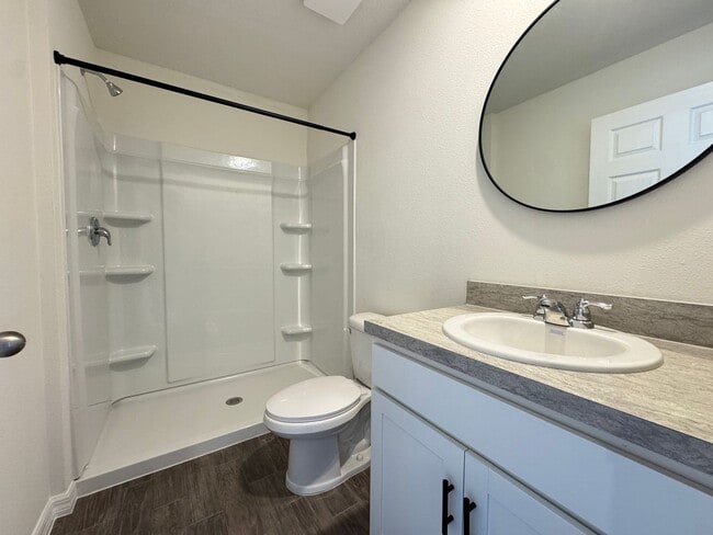 Building Photo - $300 Off a month of rent!!! BRAND NEW! You'll be the first to live in this NEWLY BUILT home! PROM...