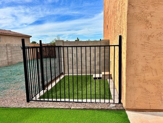 Building Photo - Fantastic 3071 square foot home in Southfork on huge 0.2 acre lot with 2 car garage, shed, 2 RV g...