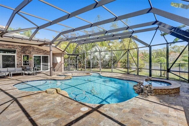 Building Photo - 306 Egret Ln