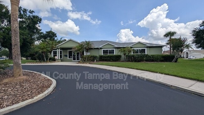 Building Photo - 25820 Crippen Dr