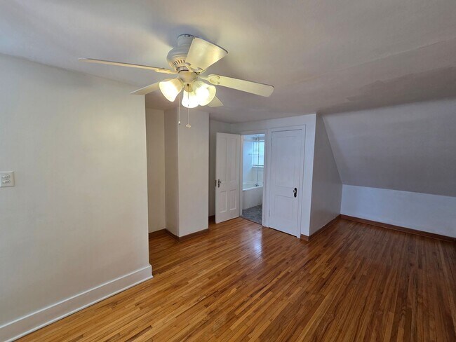 Building Photo - Bertch &amp; Western