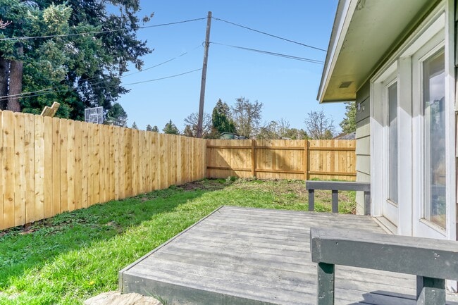 Building Photo - 7010 NE Alberta St