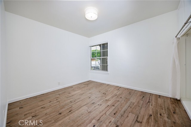Building Photo - 370 Loma Terrace
