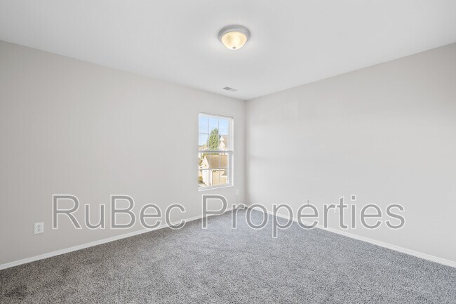 Building Photo - 9115 Old Ash Ct