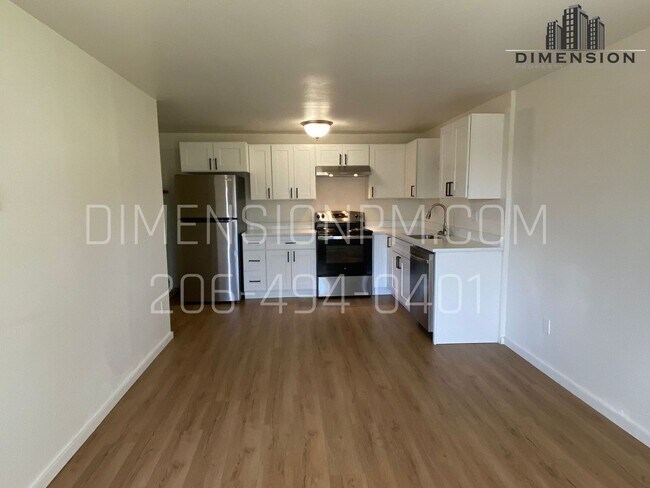 Building Photo - Sheridan Duplex