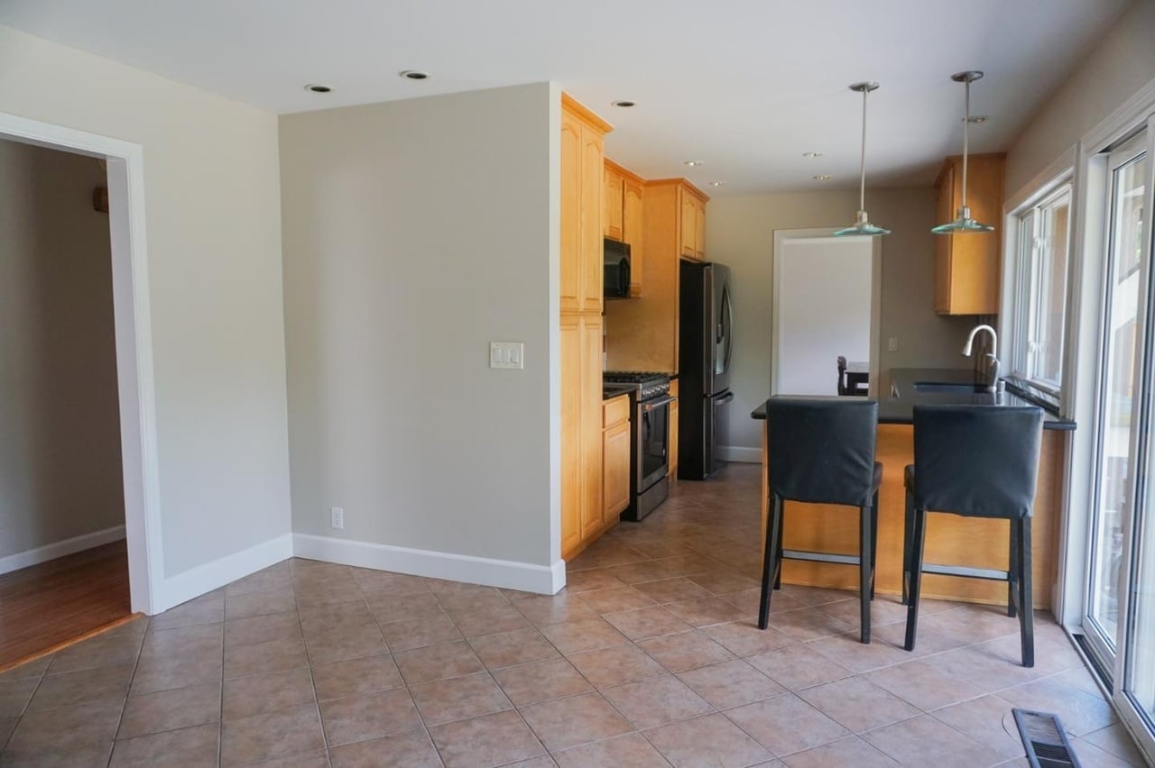 Shared kitchen - 929 Reed Ave