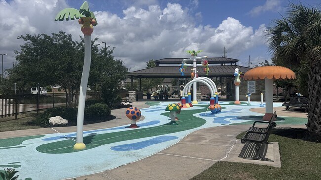 Building Photo - 15746 Harding Bend Dr