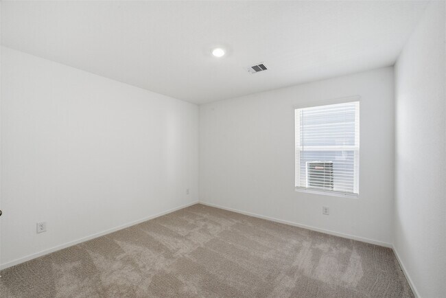 Building Photo - 12048 Noble Wood Vlg Dr