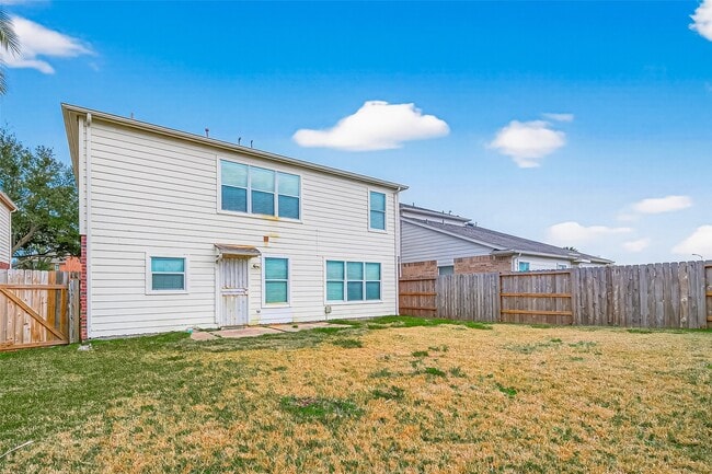Building Photo - 15007 Sugar Sands Dr