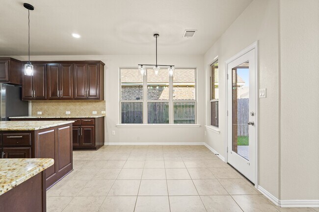 Building Photo - 10335 Belvamera Rd