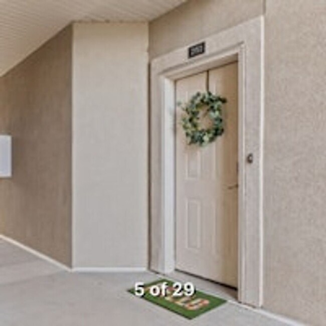 Building Photo - 2153 Springtime Dr