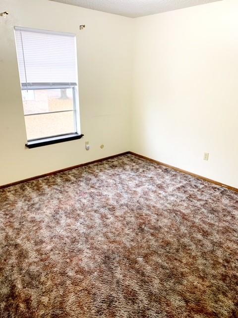 Building Photo - 1205 Henryetta St