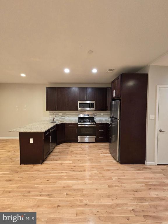 Building Photo - 4309 Main St