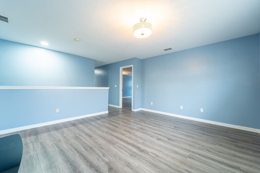 Building Photo - 129 Bella Rosa Cir