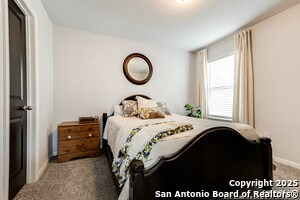 Building Photo - 7919 Deepwell Dr