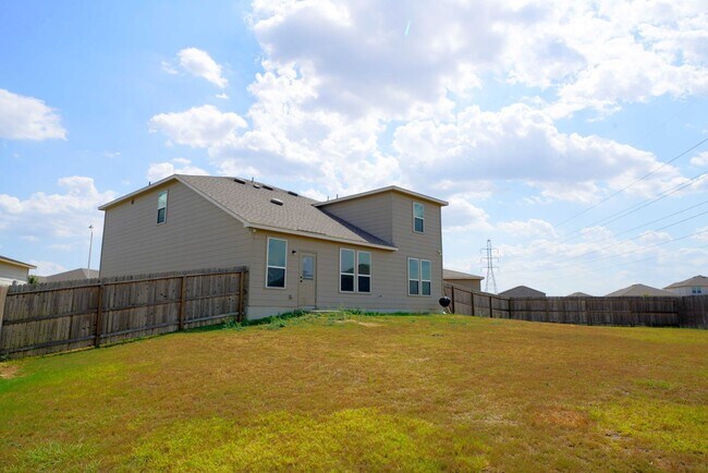 Building Photo - 3730 Acorn Pl