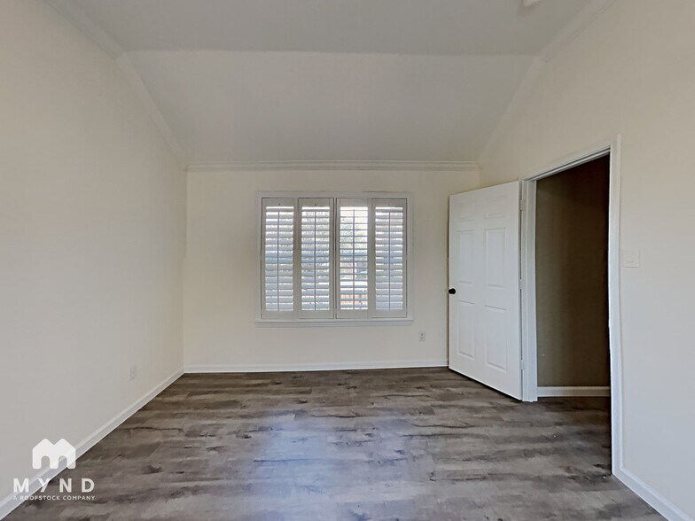 Building Photo - 9774 Legend Trail