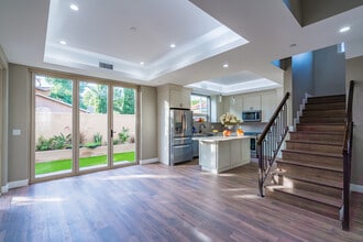 Building Photo - 3605 Wesley St