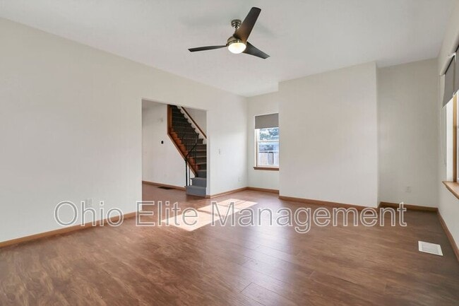 Building Photo - 826 S 18th St