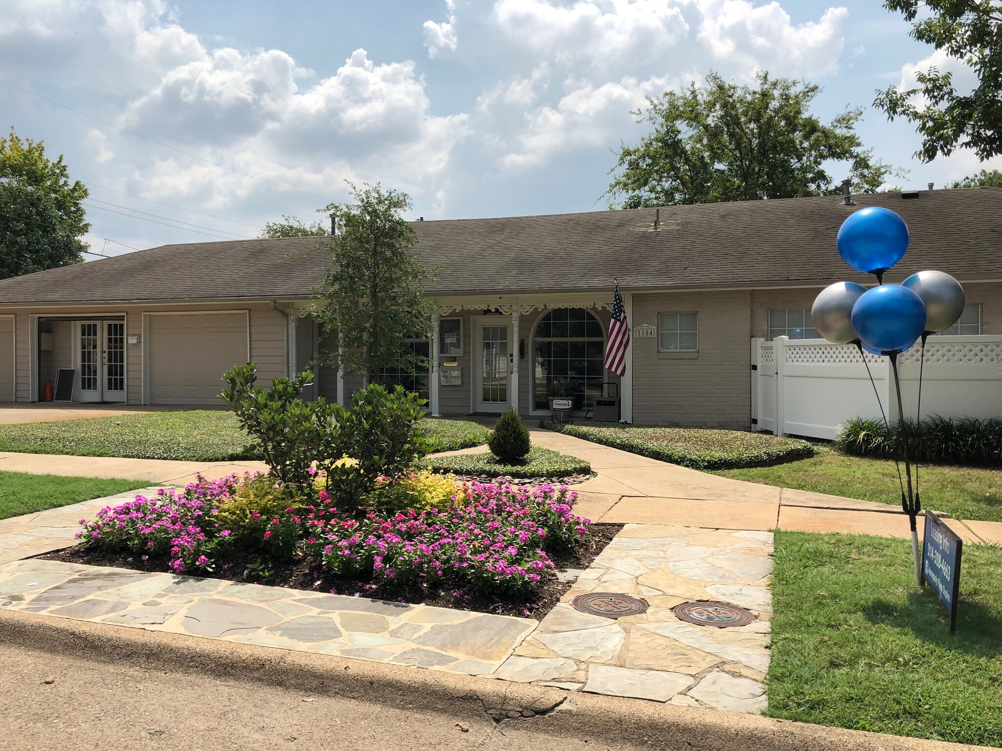 On-site Leasing Office - 10100 Galway Dr