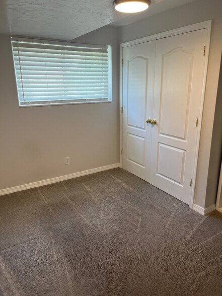 Building Photo - 121486 S 700 E